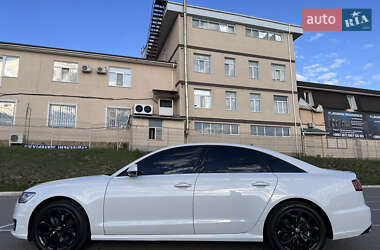 Седан Audi A6 2015 в 