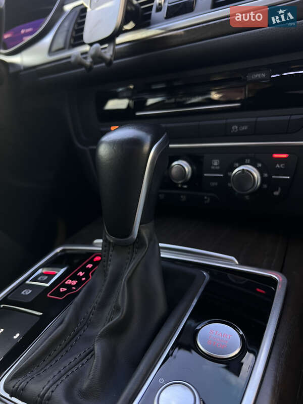 Седан Audi A6 2015 в Одессе