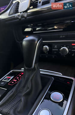 Седан Audi A6 2015 в 