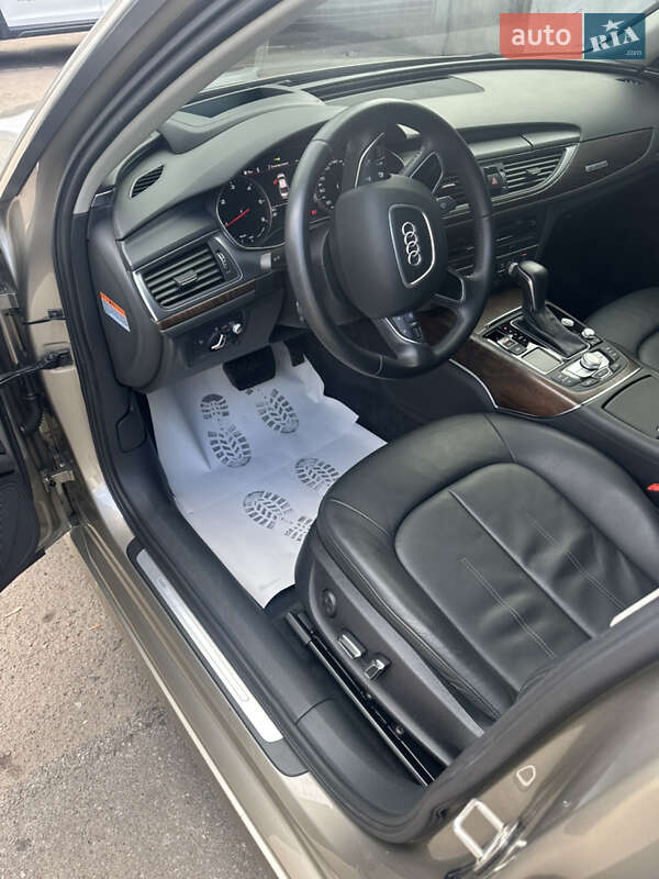 Седан Audi A6 2015 в Житомире