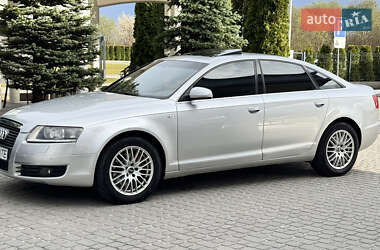 Седан Audi A6 2004 в 
