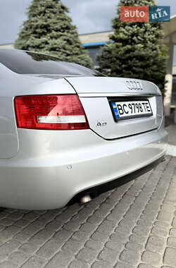 Седан Audi A6 2004 в 
