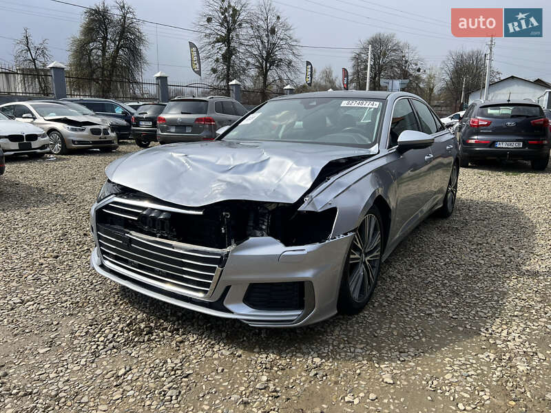 Седан Audi A6 2019 в Стрые