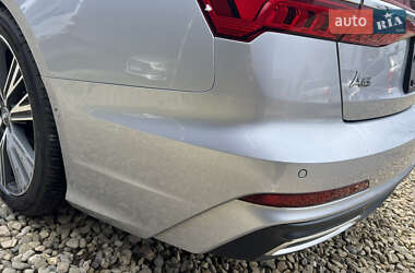 Седан Audi A6 2019 в 