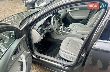 Седан Audi A6 2012 в 