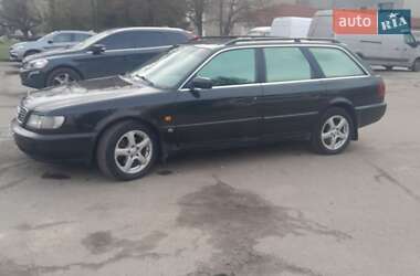 Универсал Audi A6 1995 в 