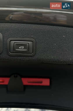 Седан Audi A6 2012 в 