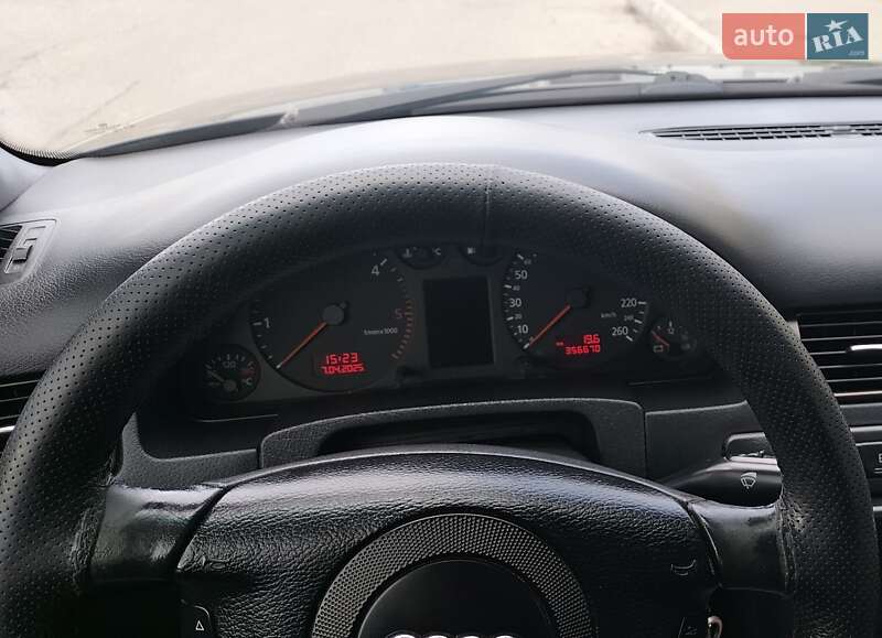 Седан Audi A6 2001 в Стрые