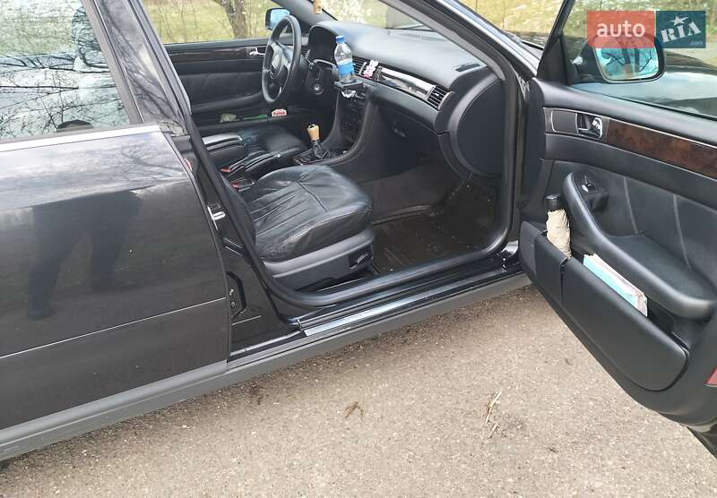 Седан Audi A6 2001 в Стрые