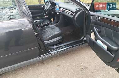 Седан Audi A6 2001 в 