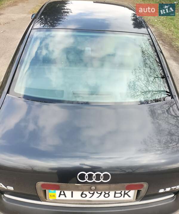 Седан Audi A6 2001 в Стрые
