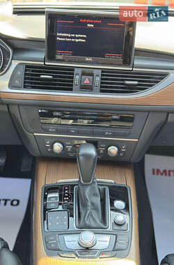 Седан Audi A6 2015 в 