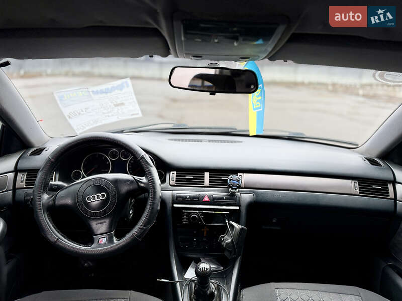 Седан Audi A6 2000 в Кременчуге