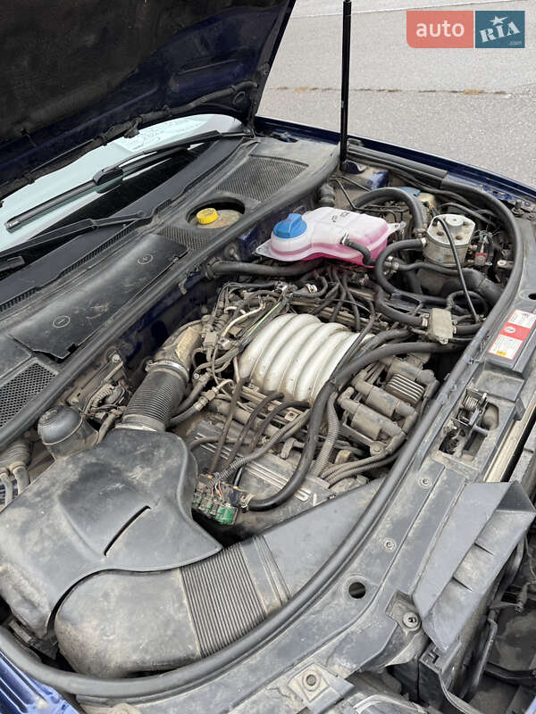 Седан Audi A6 2000 в Кременчуге