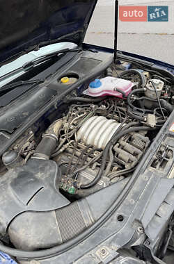Седан Audi A6 2000 в 