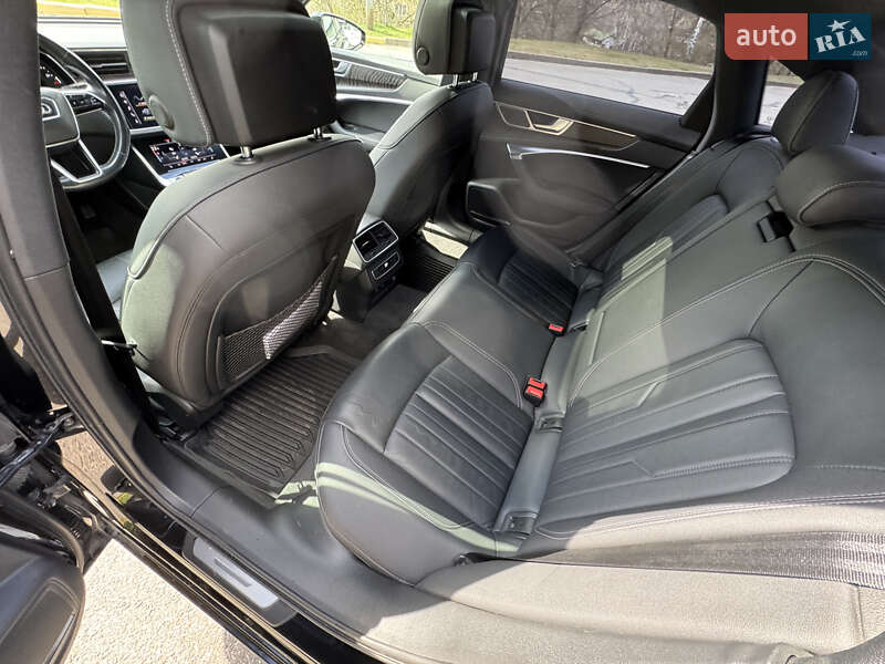 Седан Audi A6 2021 в Киеве