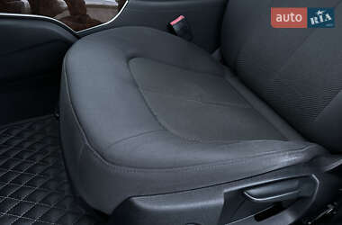 Седан Audi A6 2011 в 