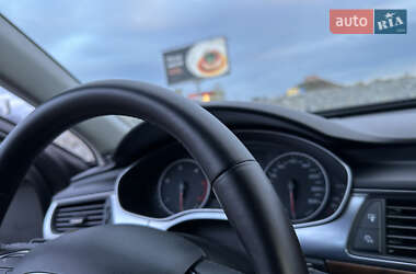 Седан Audi A6 2011 в 
