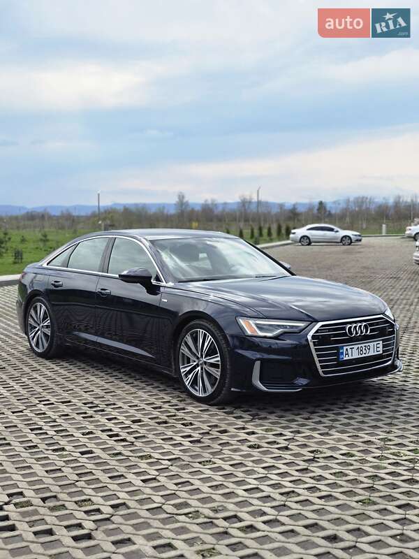 Седан Audi A6 2018 в 
