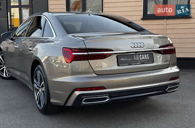 Седан Audi A6 2019 в 