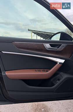 Универсал Audi A6 2019 в 