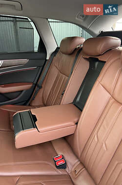 Универсал Audi A6 2019 в 