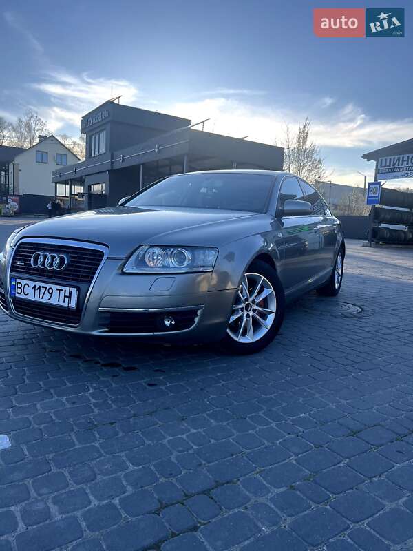 Седан Audi A6 2004 в 
