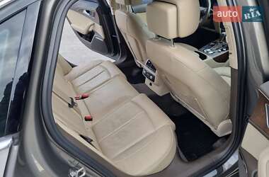 Седан Audi A6 2015 в 