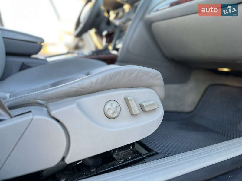 Седан Audi A6 2004 в Сарнах