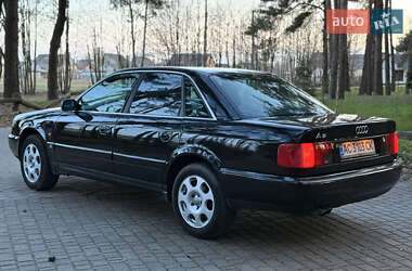 Седан Audi A6 1995 в 