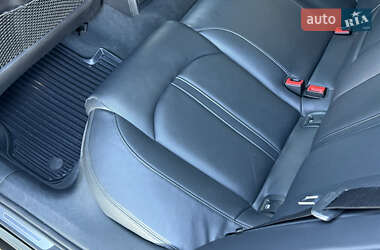 Седан Audi A6 2017 в 