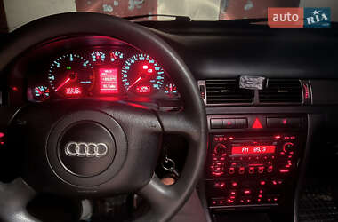 Универсал Audi A6 2001 в 