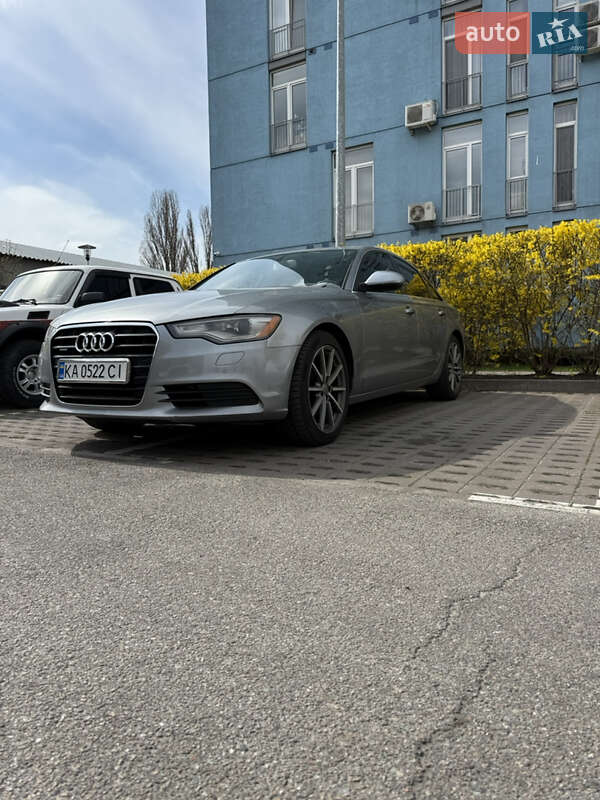 Седан Audi A6 2014 в Киеве