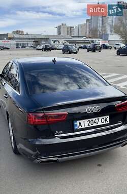 Седан Audi A6 2016 в 