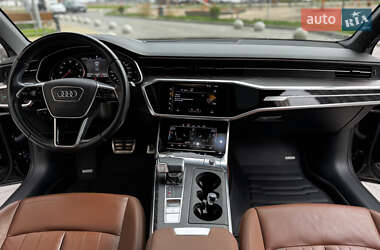 Седан Audi A6 2019 в 