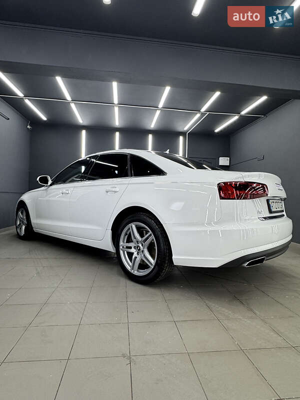 Седан Audi A6 2015 в Коломые