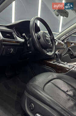 Седан Audi A6 2015 в 