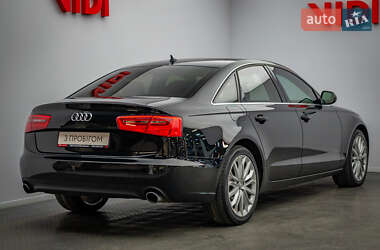 Седан Audi A6 2013 в 