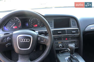 Седан Audi A6 2004 в 