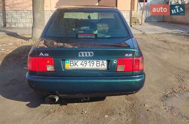 Седан Audi A6 1997 в 
