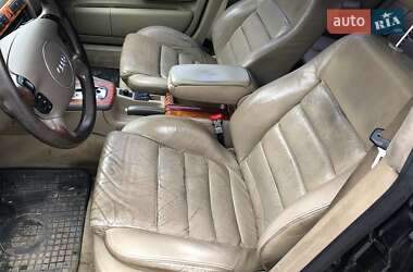 Седан Audi A6 2002 в 