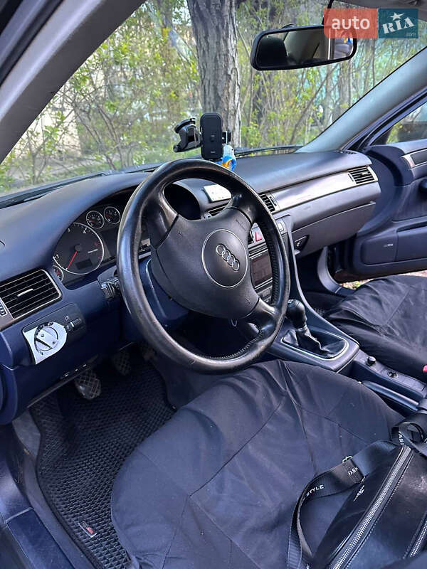 Седан Audi A6 2002 в Одессе