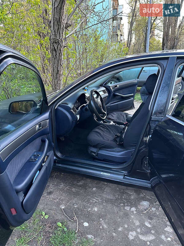 Седан Audi A6 2002 в Одессе