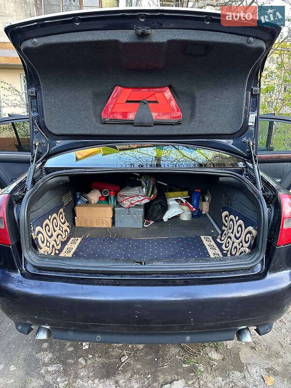 Седан Audi A6 2002 в Одессе