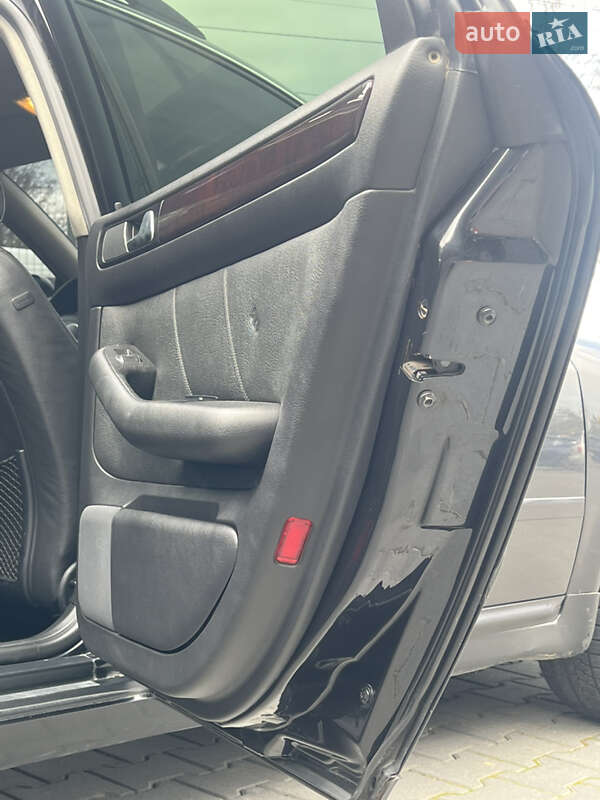 Универсал Audi A6 2001 в Черновцах