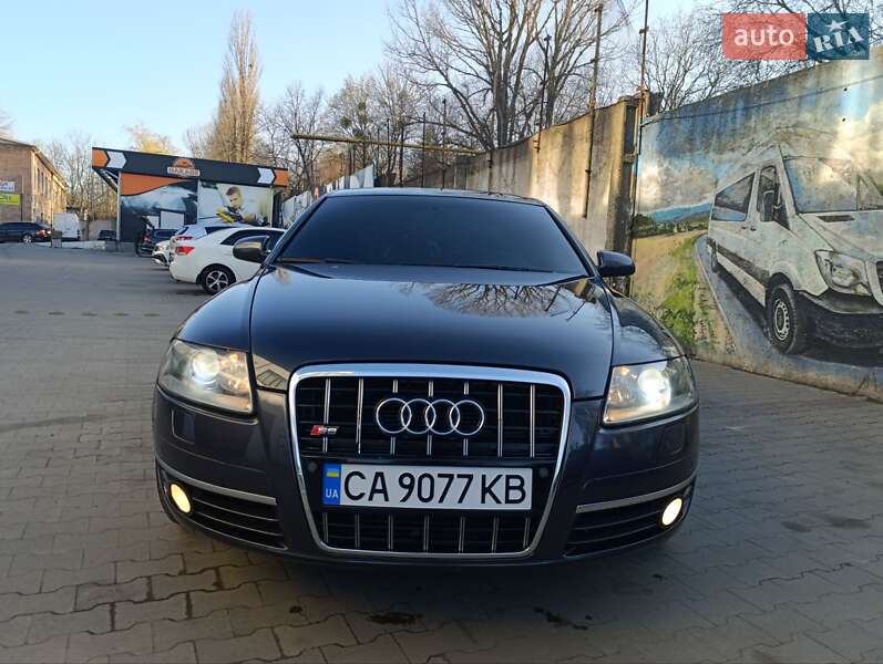 Седан Audi A6 2004 в Умани