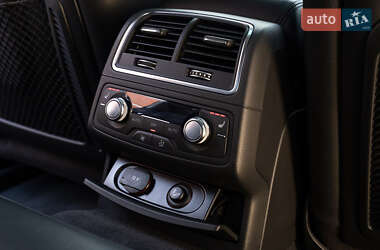 Седан Audi A6 2016 в 