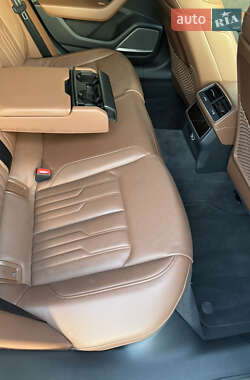 Универсал Audi A6 2019 в 