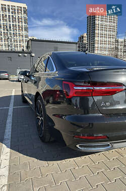 Седан Audi A6 2018 в 
