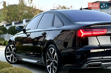 Седан Audi A6 2015 в 
